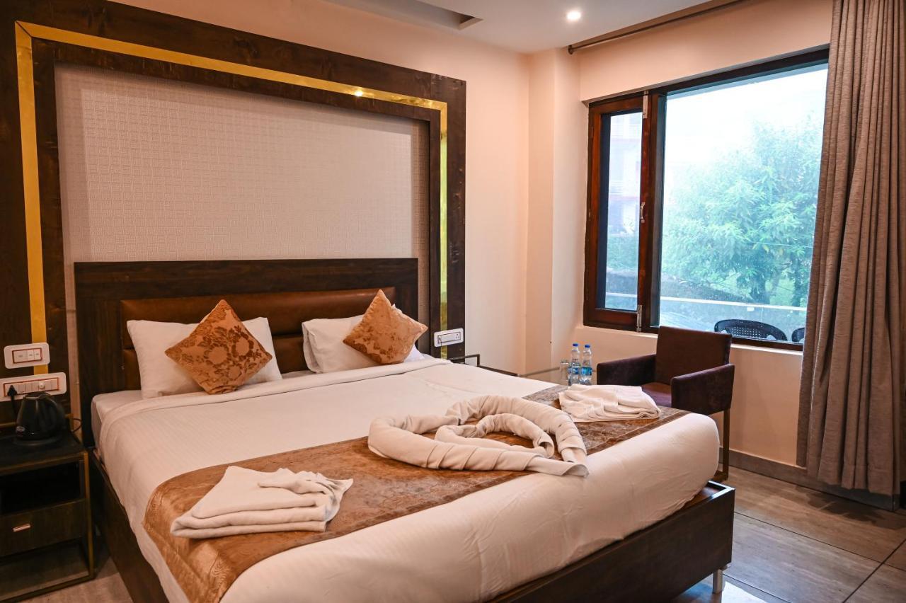 Golden Rock, Dharamshala - Am Hotel Kollection Exterior photo